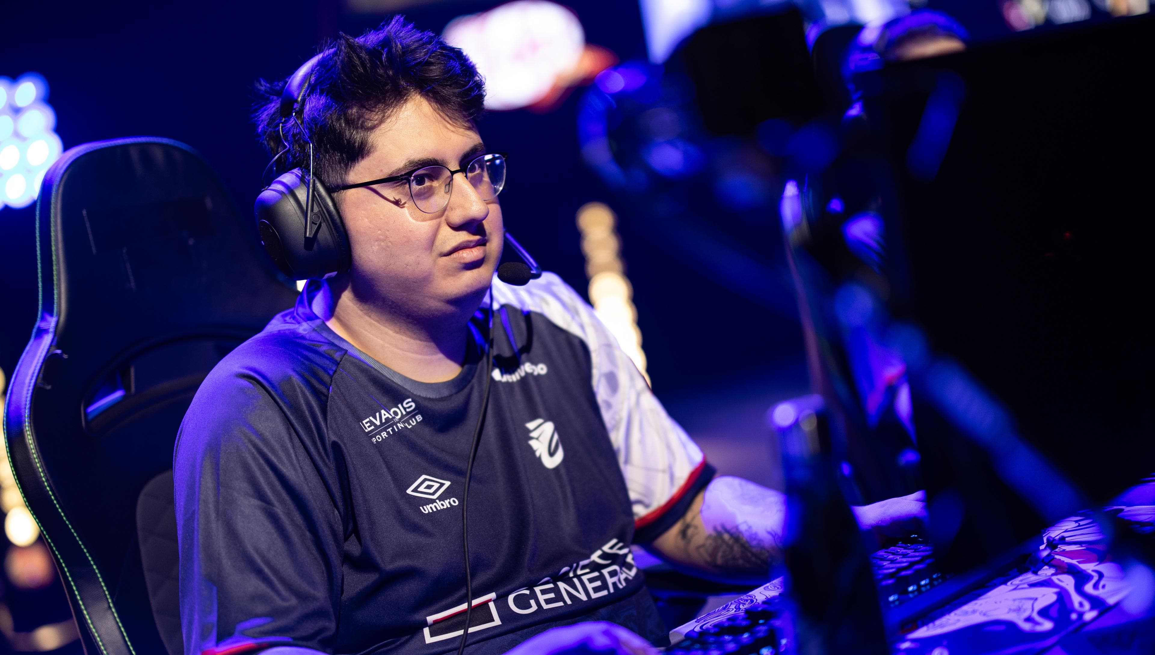 Article background image