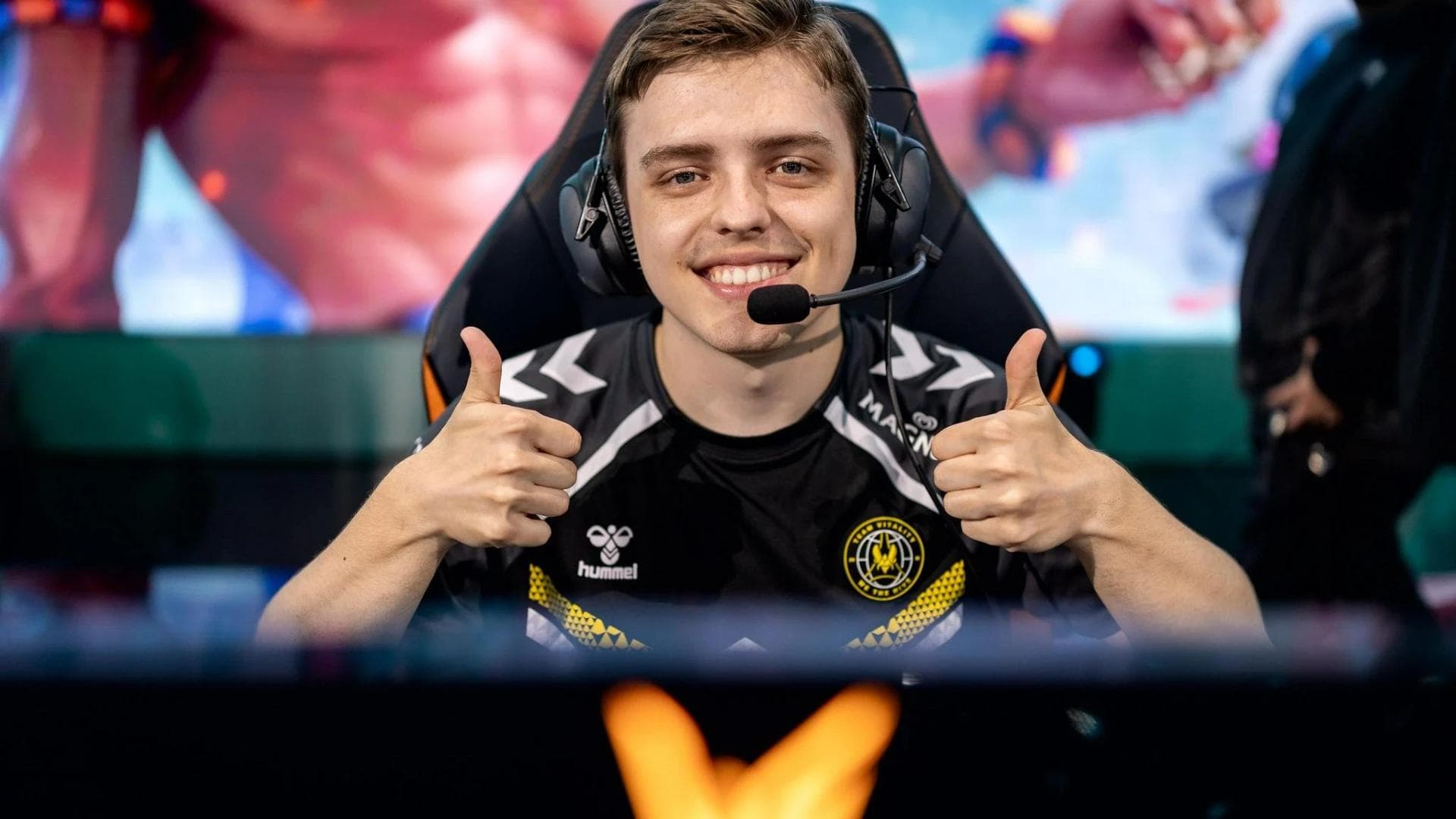 Article background image