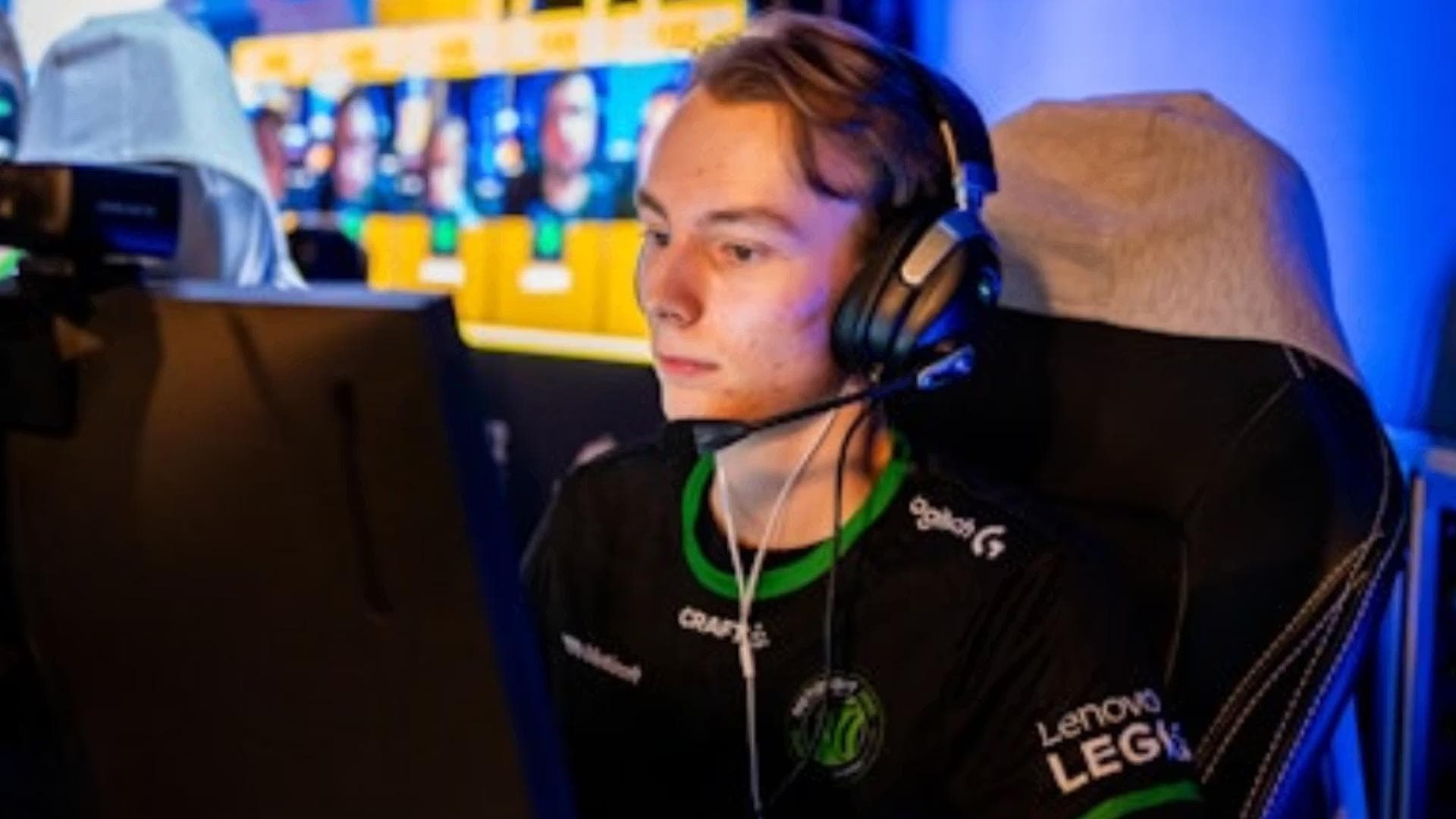 Article background image