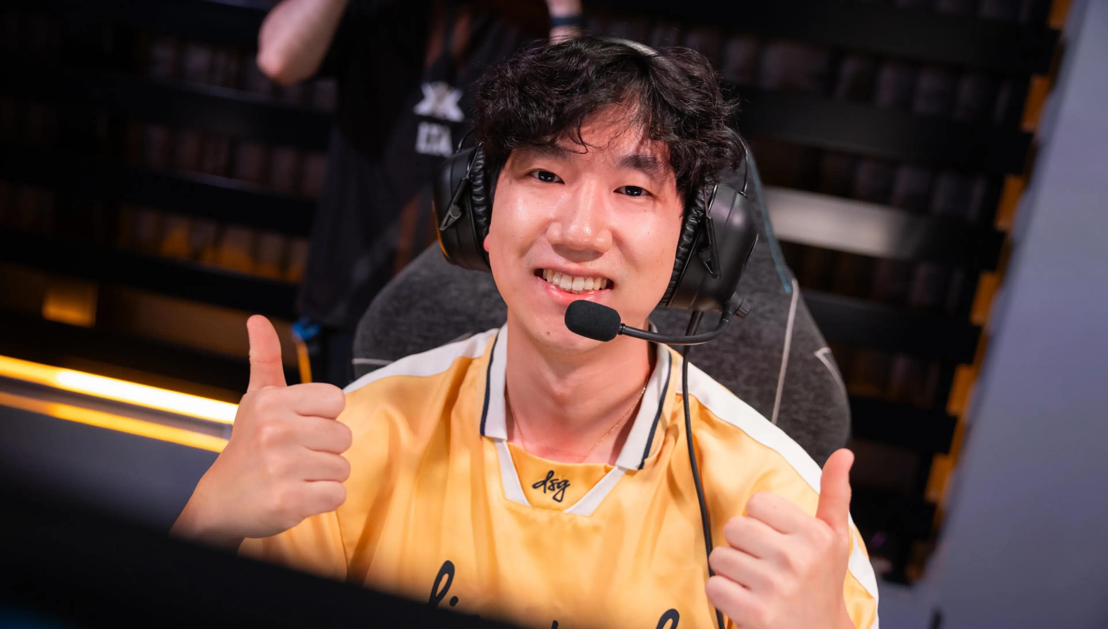 Article background image