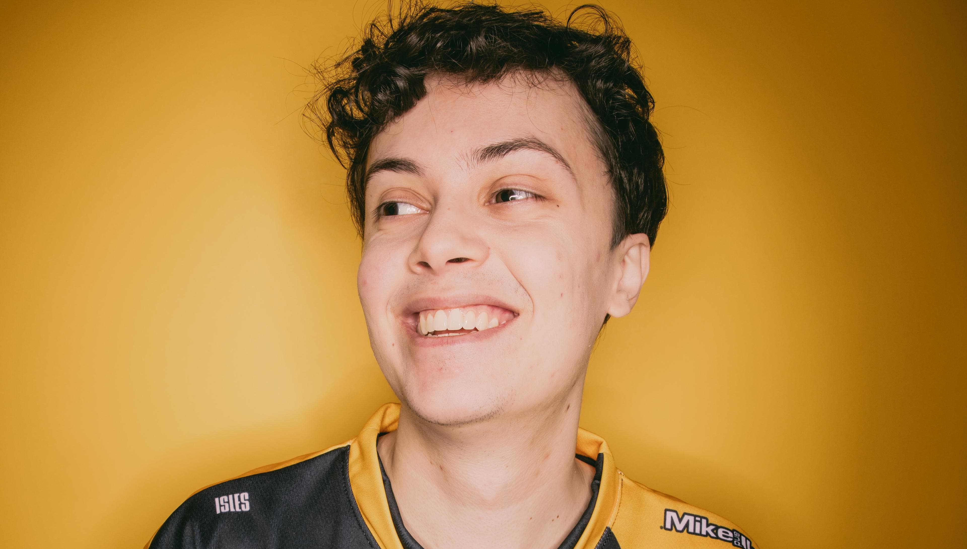 Article background image