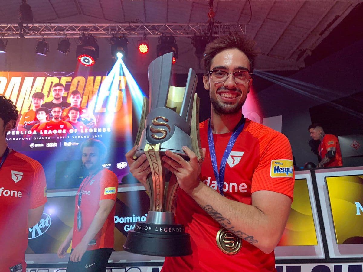 Article background image