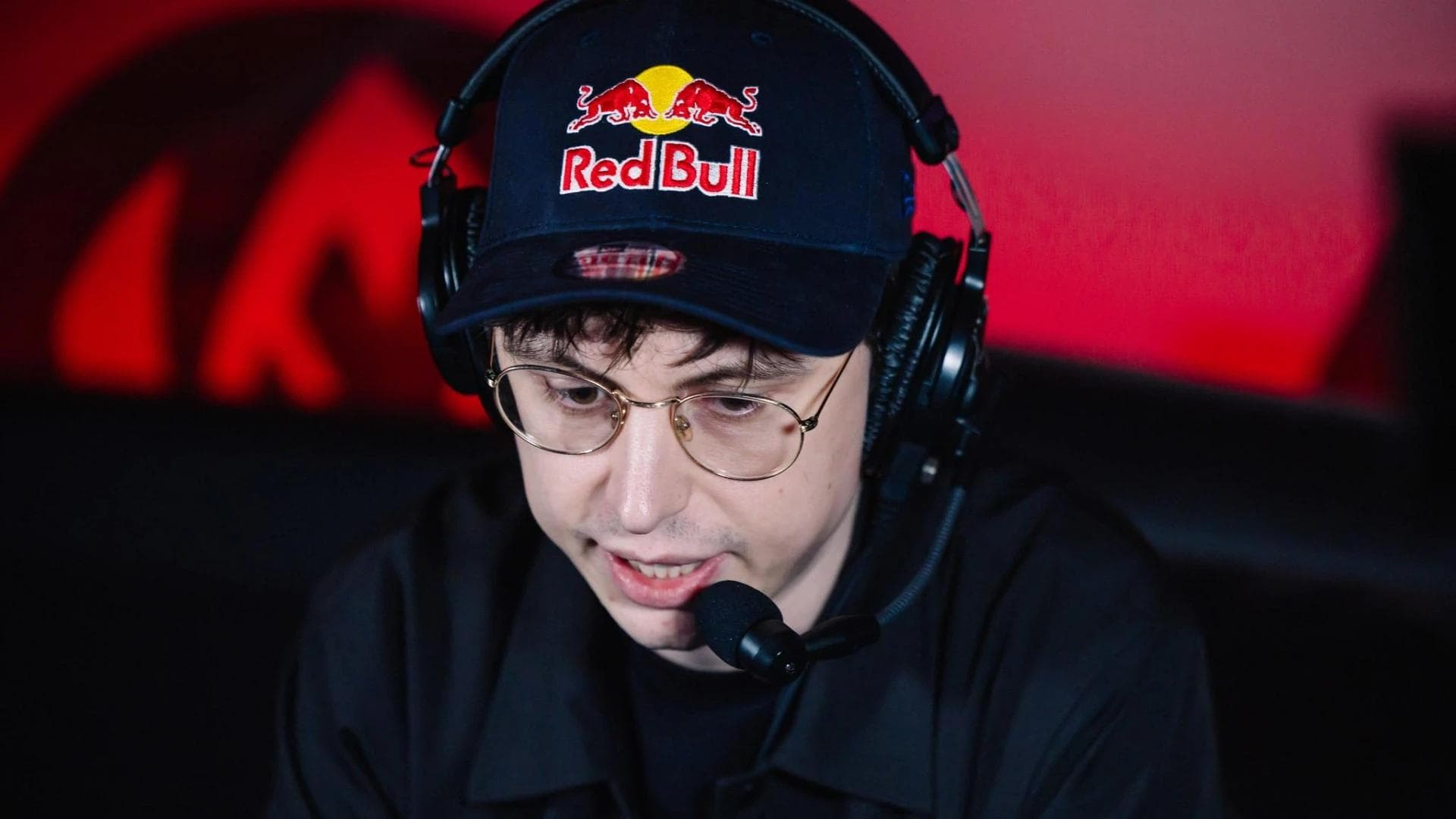 Article background image