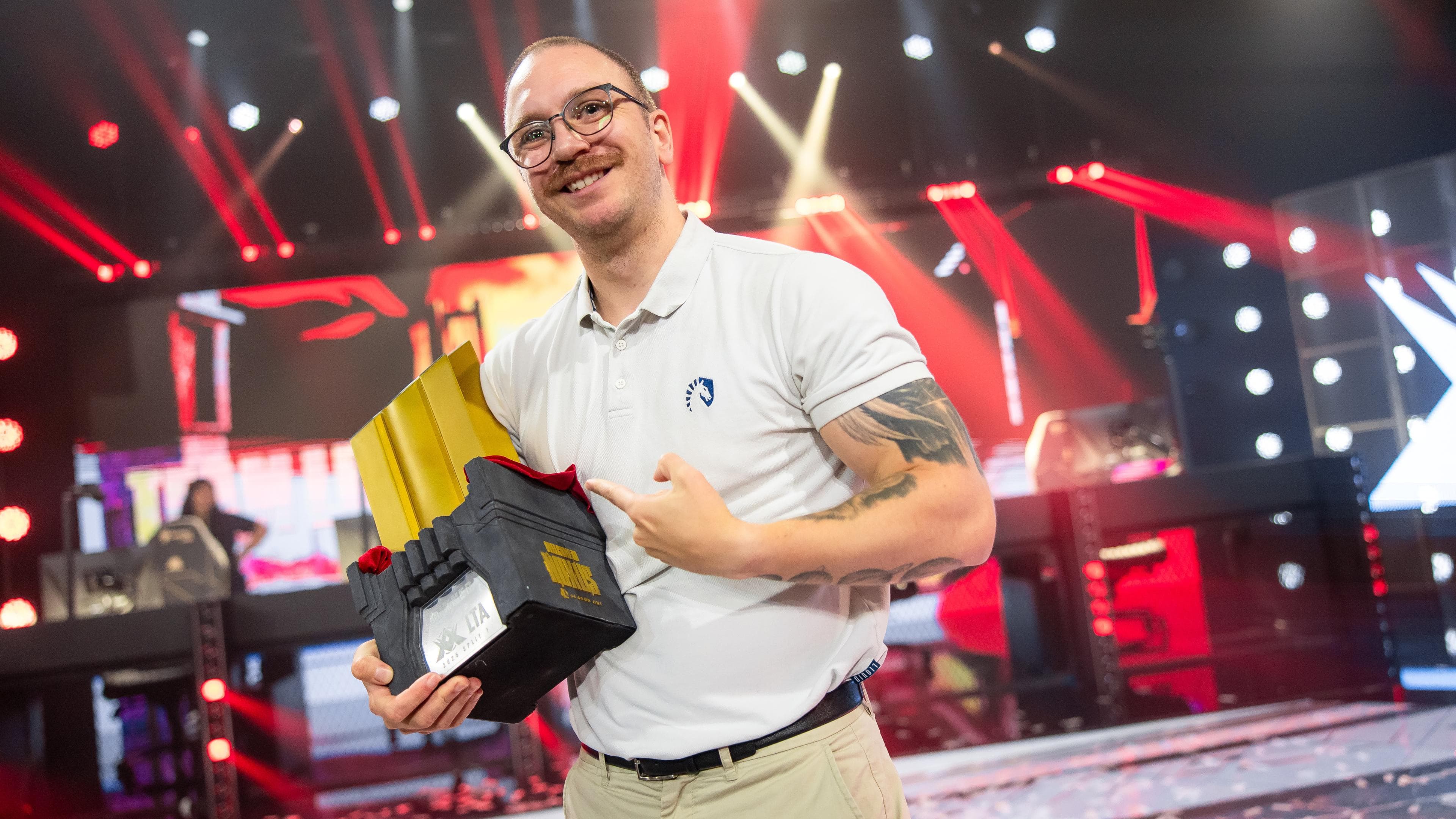 Article background image