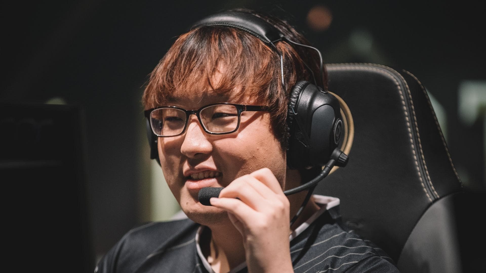 Article background image