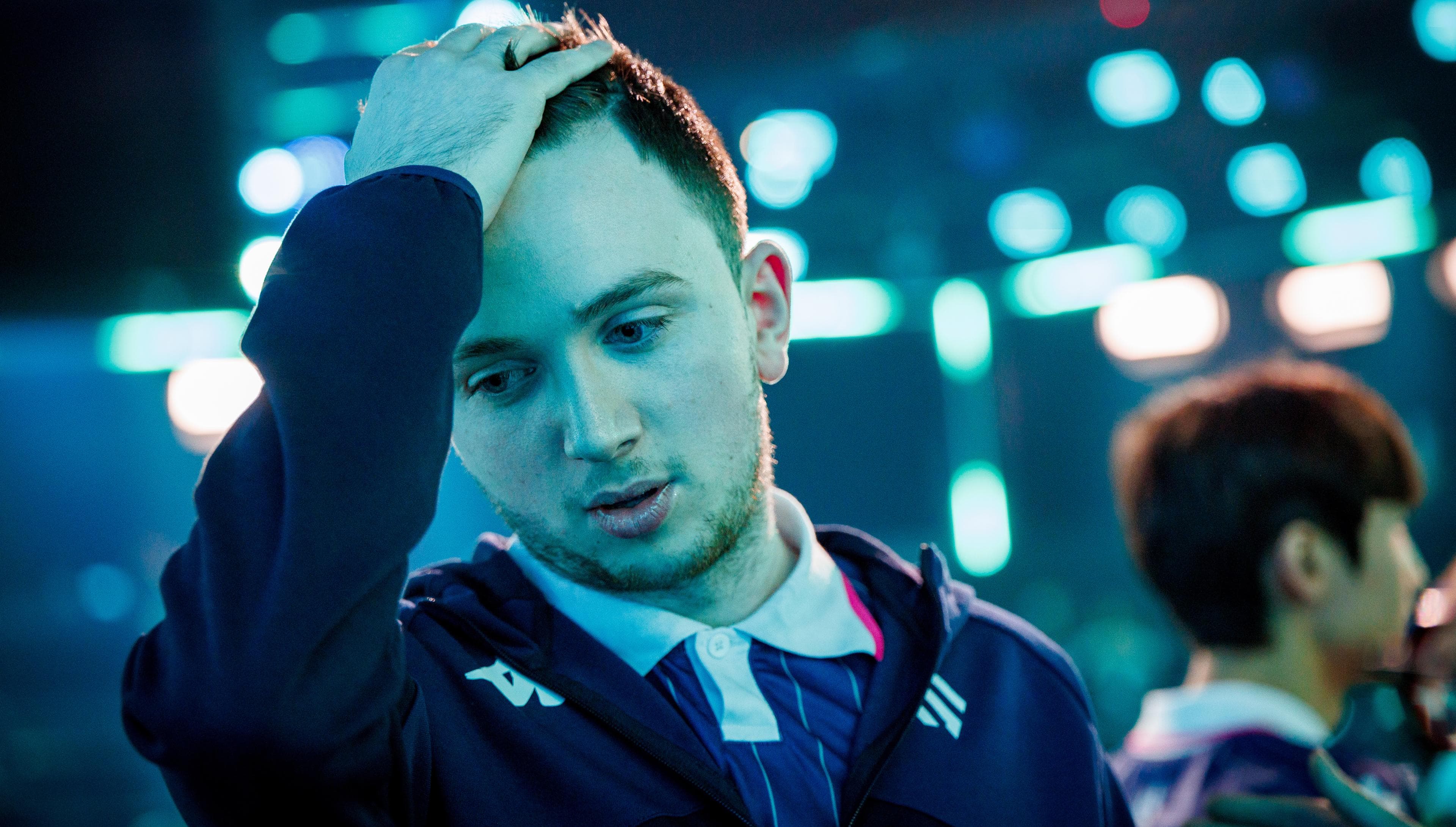 Article background image