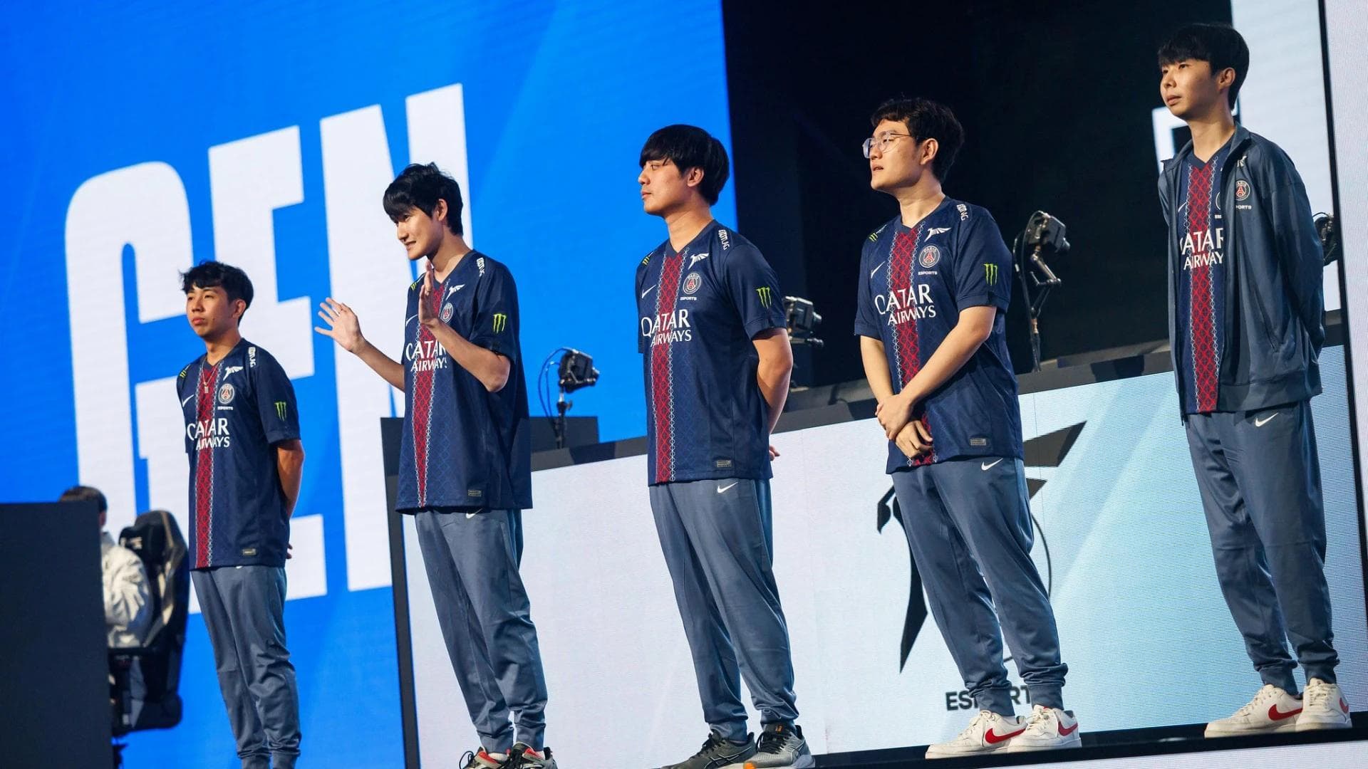 Article background image