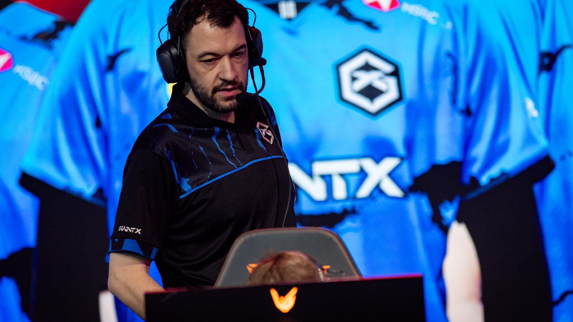 Article background image