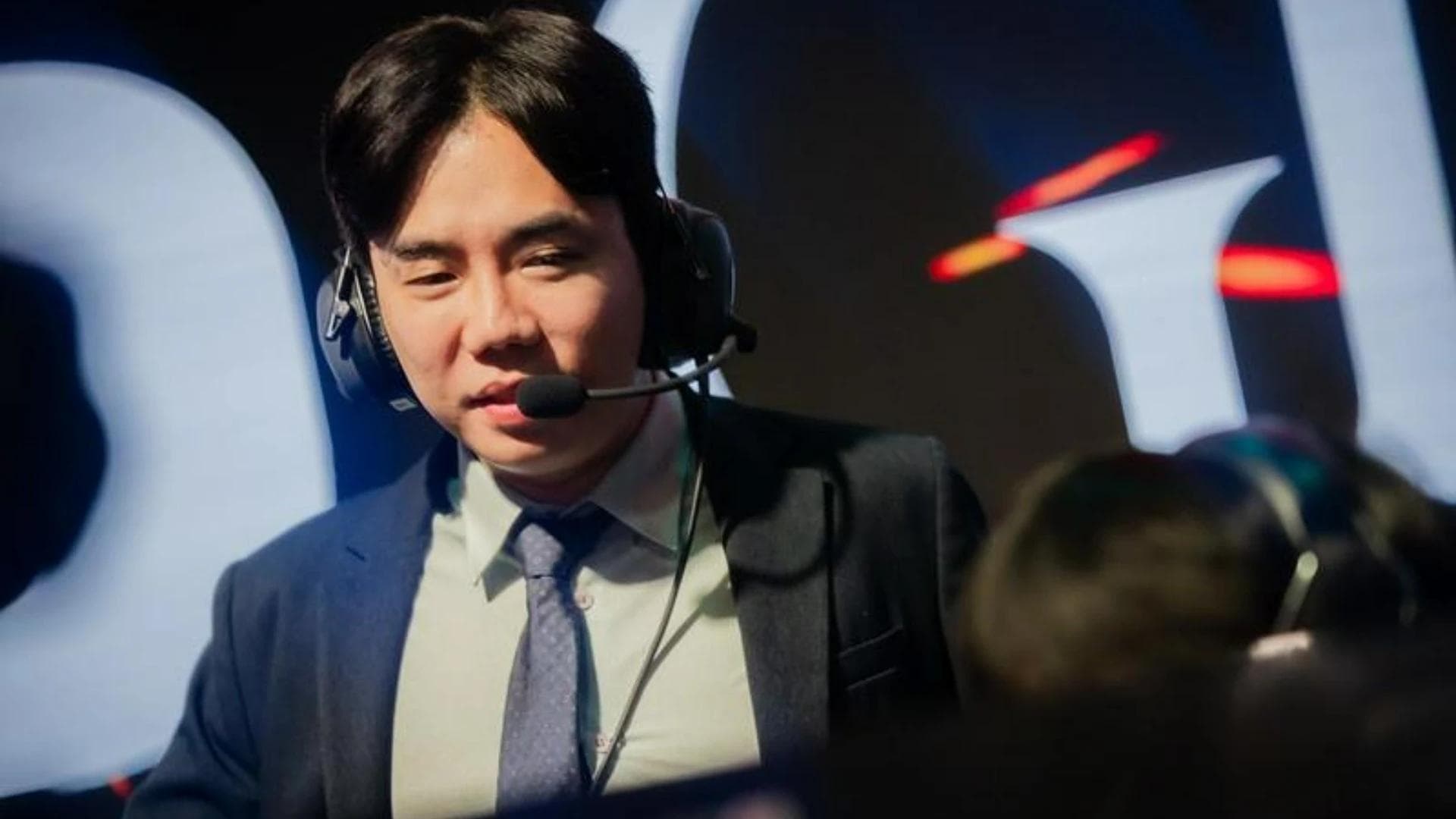 Article background image