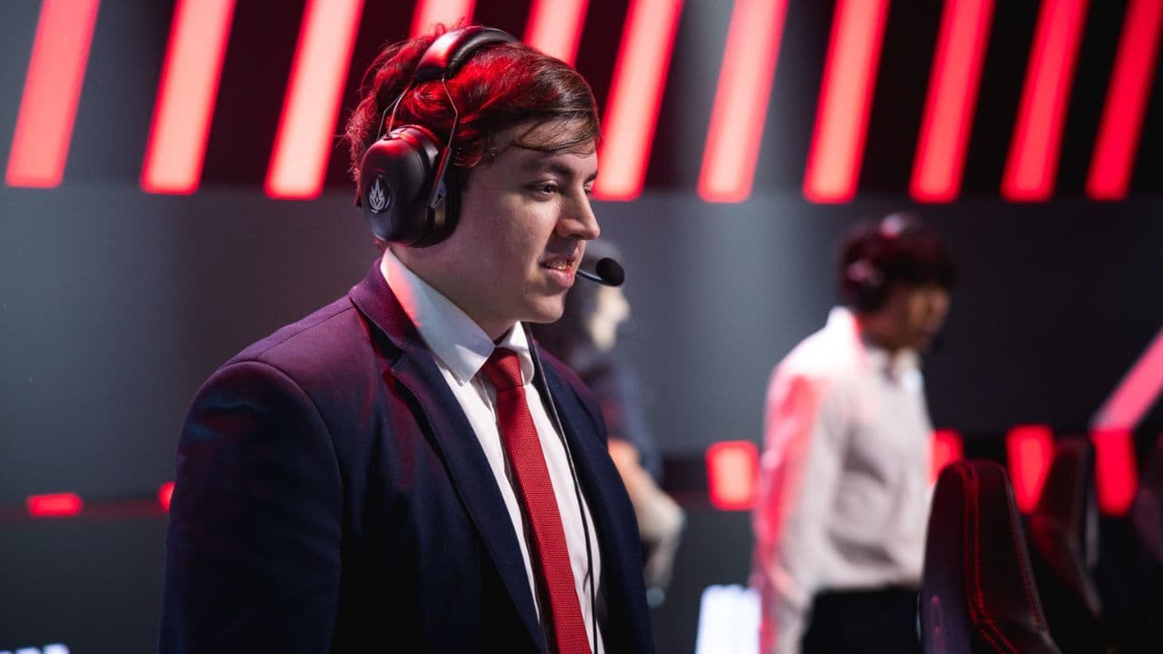 Article background image