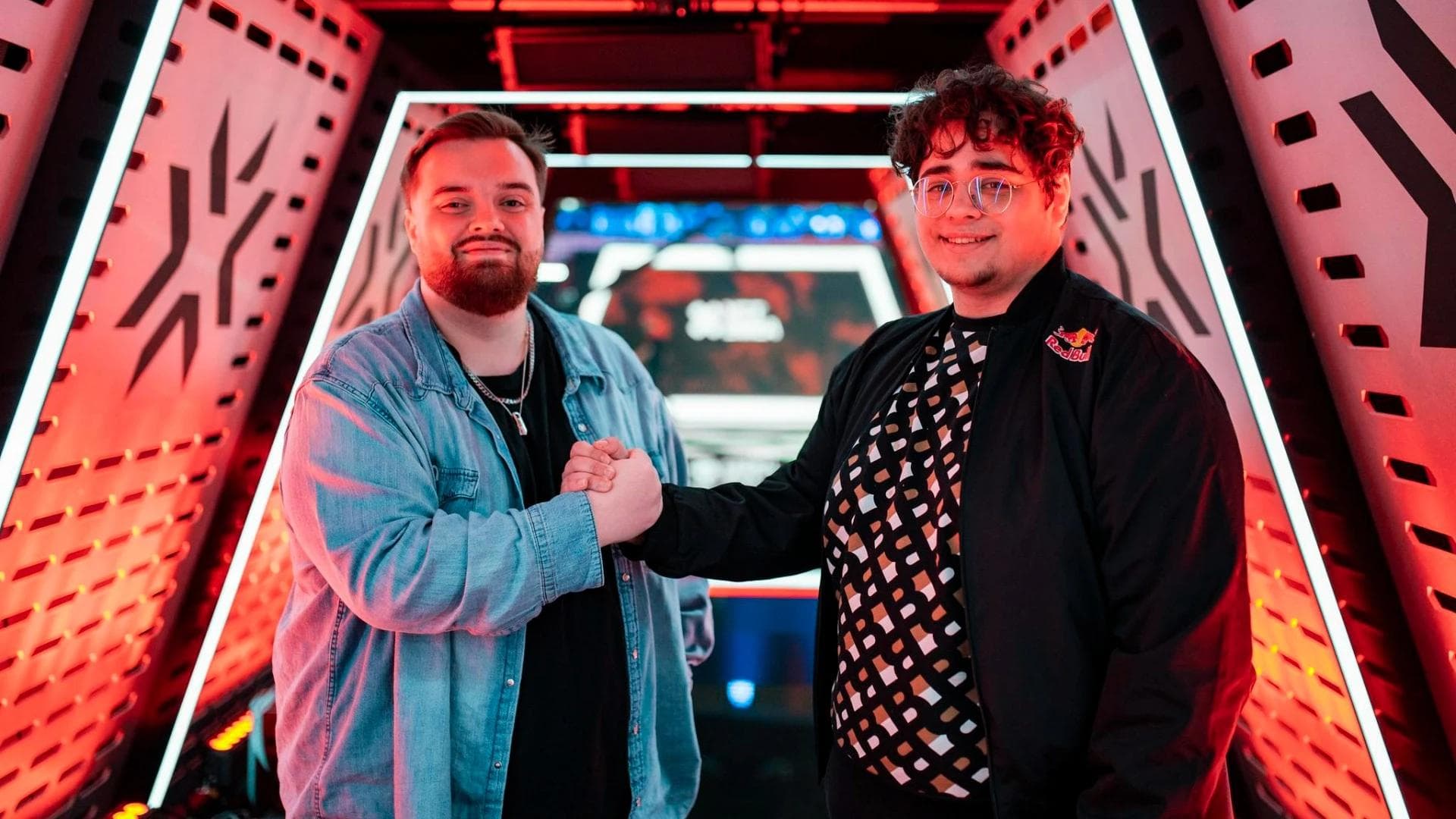 Article background image