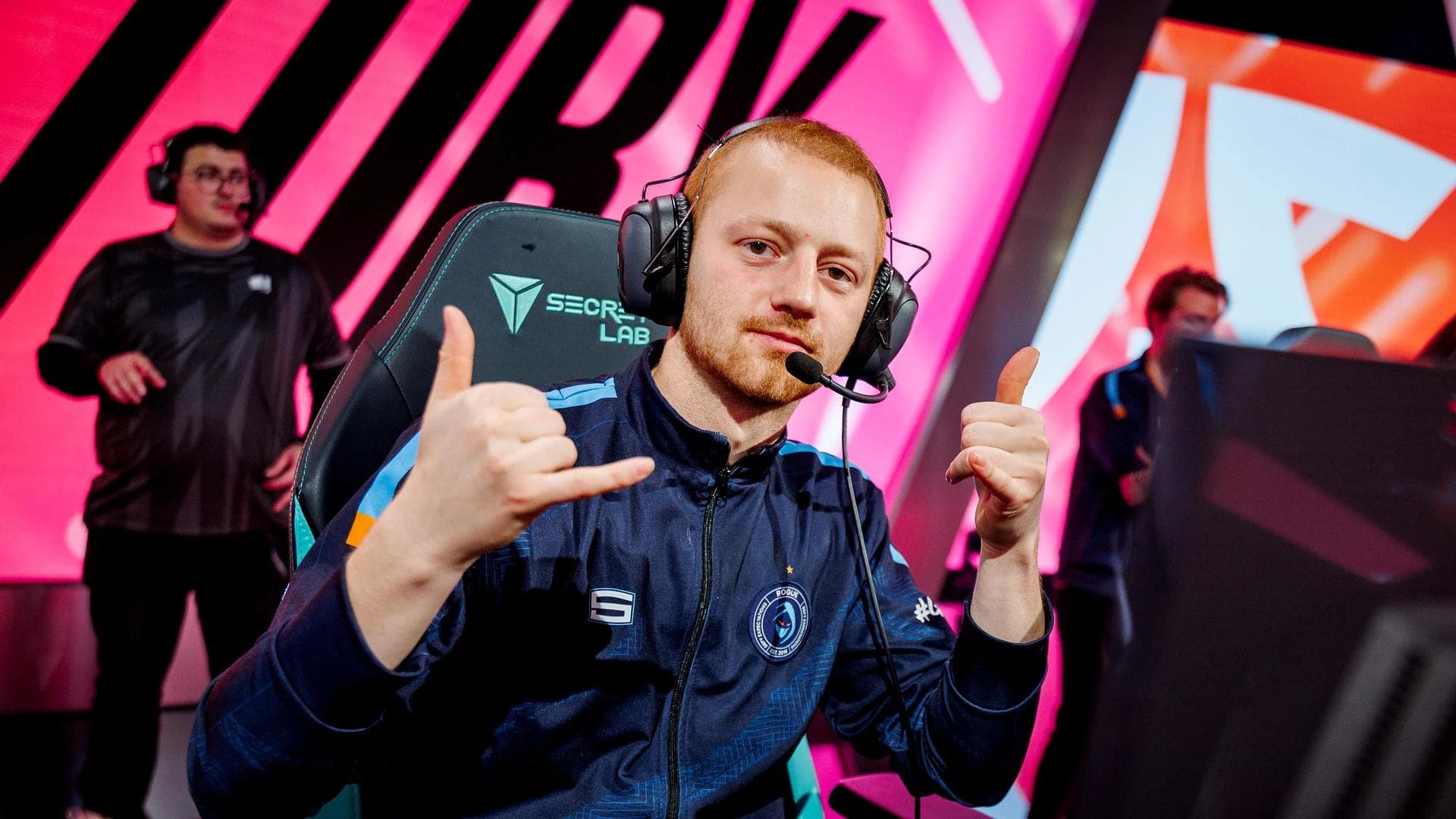 Article background image