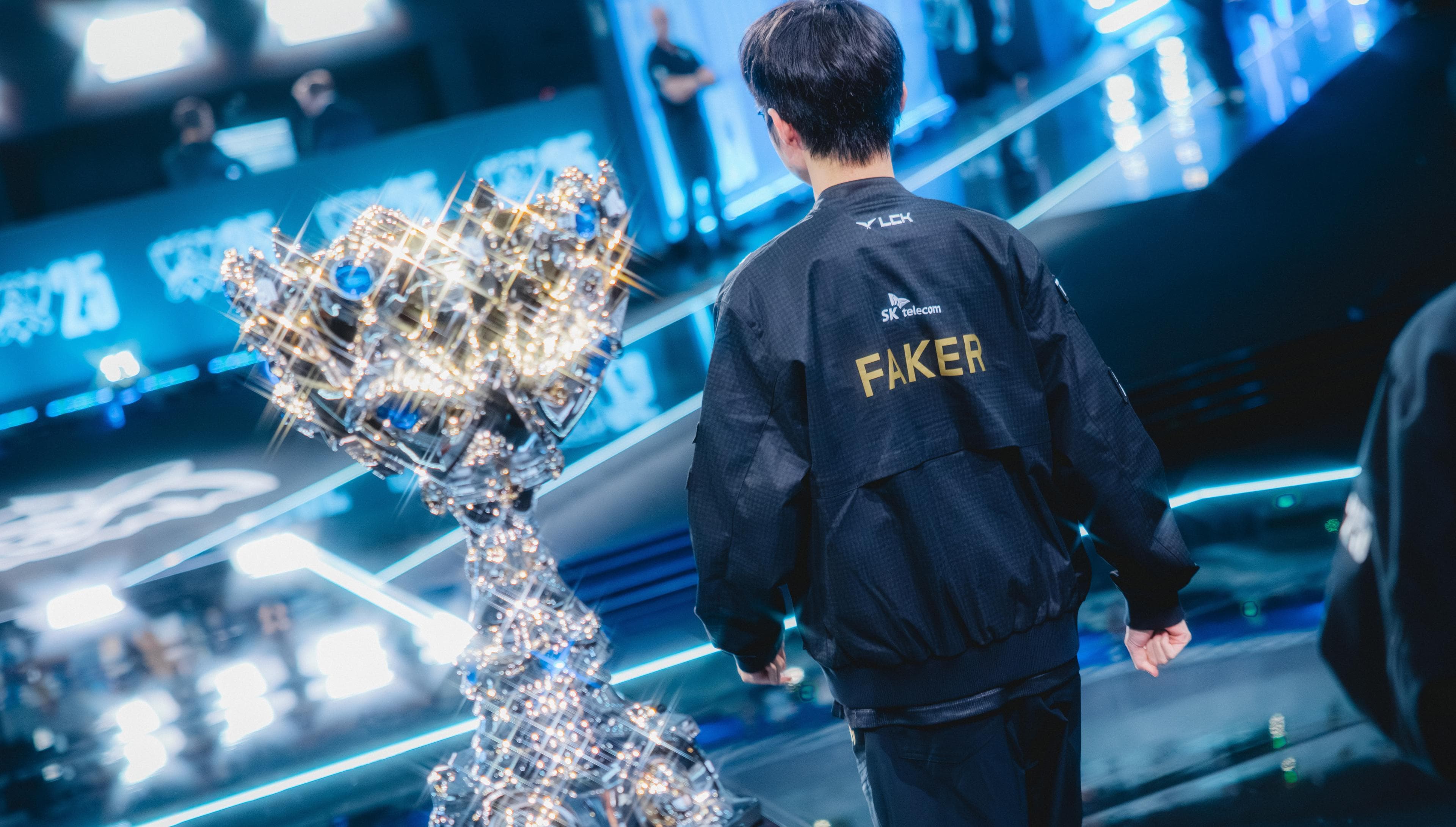 Article background image