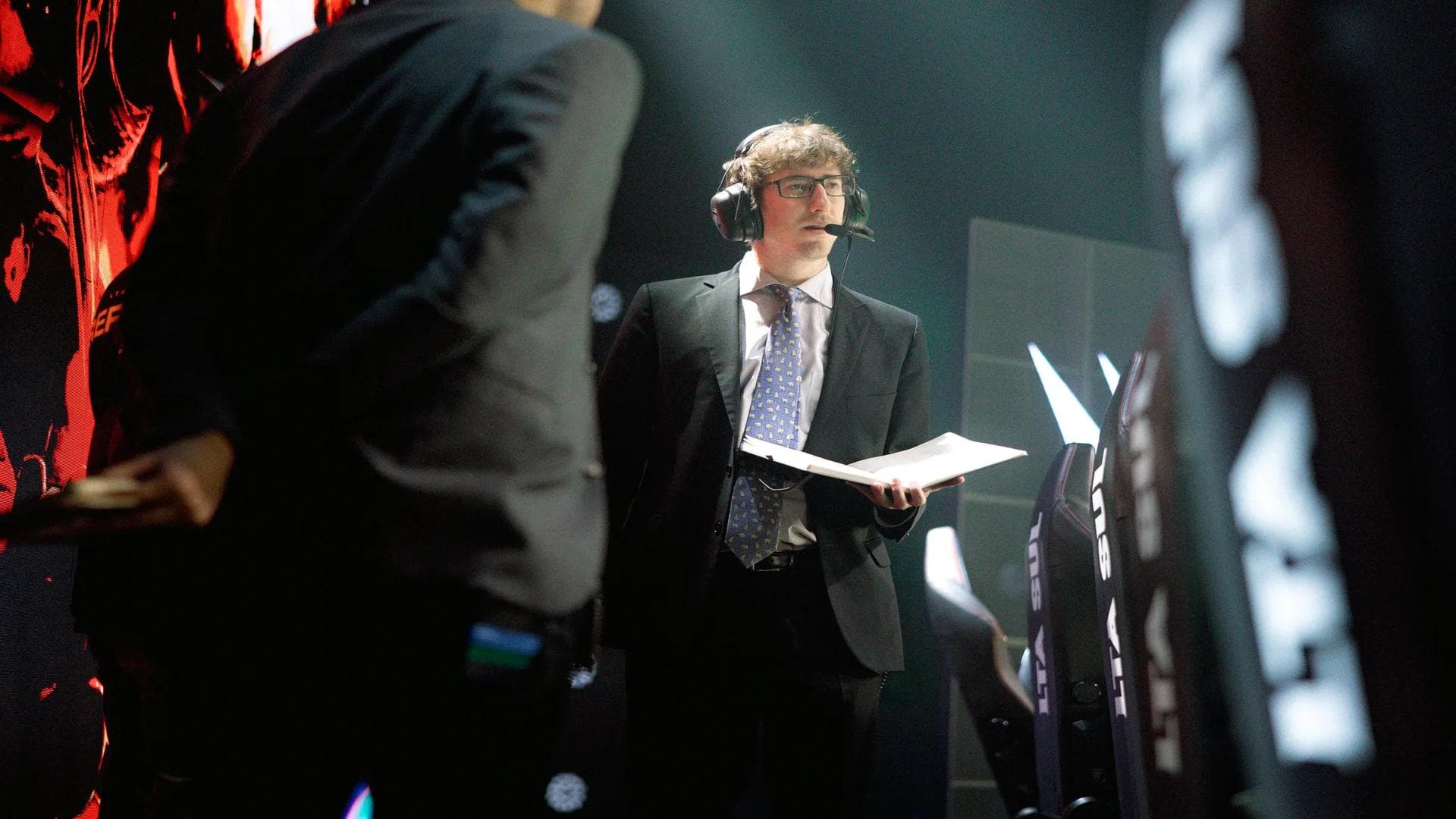 Article background image