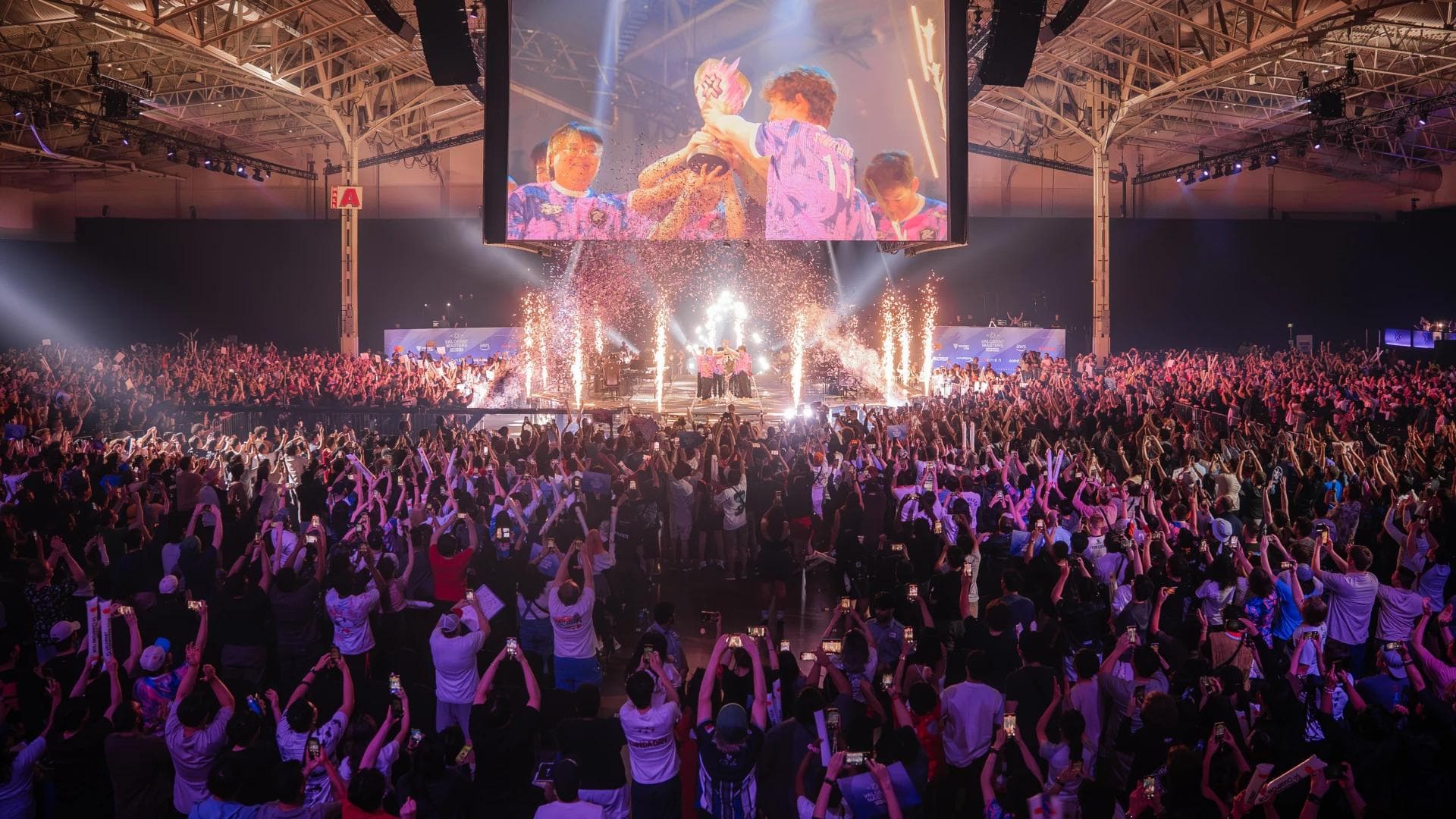 Article background image