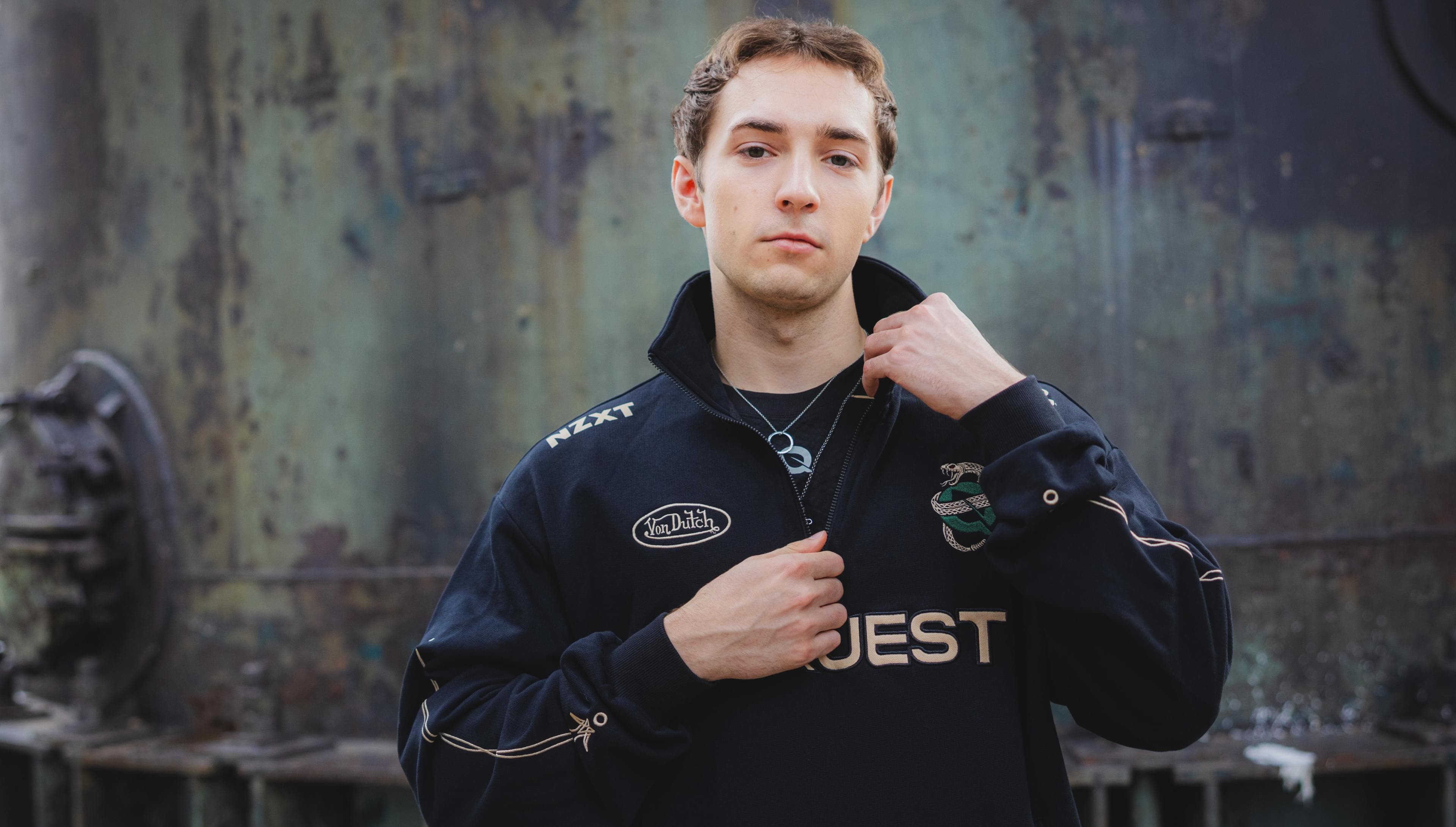 Article background image